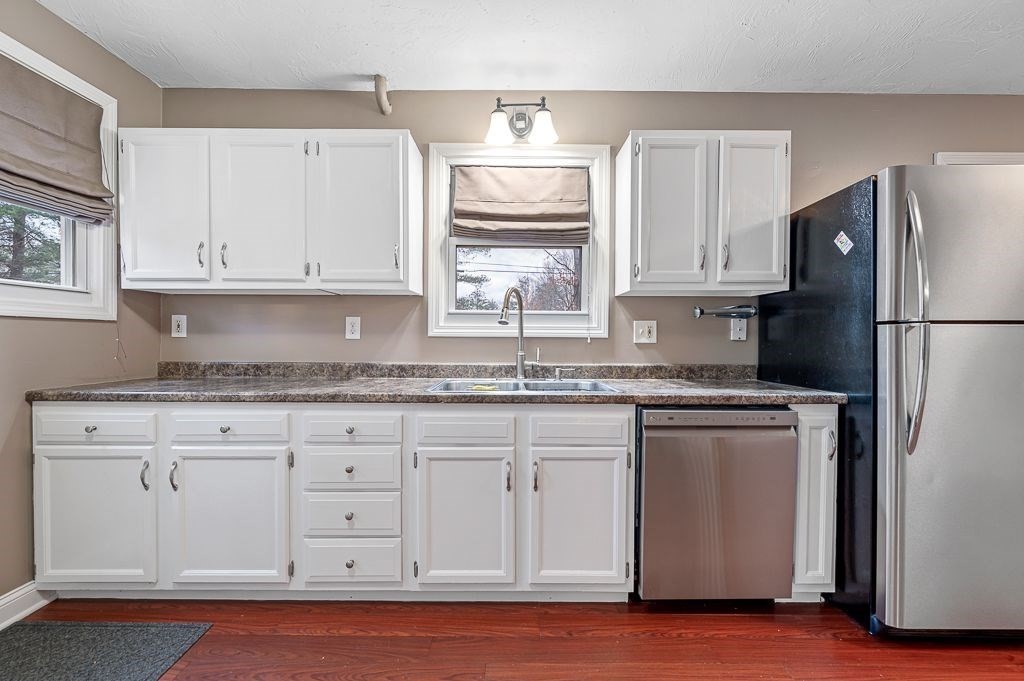 39 Number 10 Schoolhouse Road Charlton, MA 01507 - Photo 5 of 20 Gallery Image 5