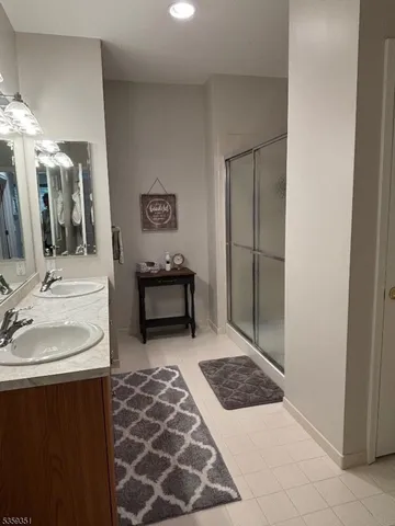 a view of utility room