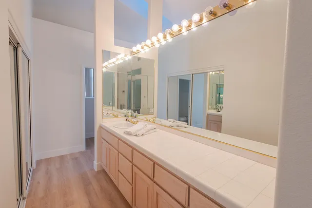 $1,025,000 | 38530 Tandika Trail North, Palm Desert, CA 92211