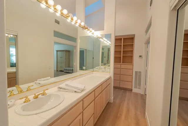 $1,025,000 | 38530 Tandika Trail North, Palm Desert, CA 92211