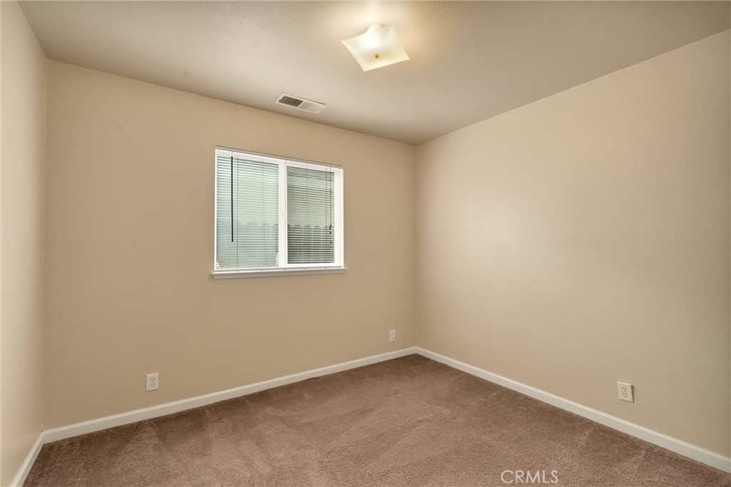 1017 Windsor Way Chico, CA 95926 - Photo 20 of 32