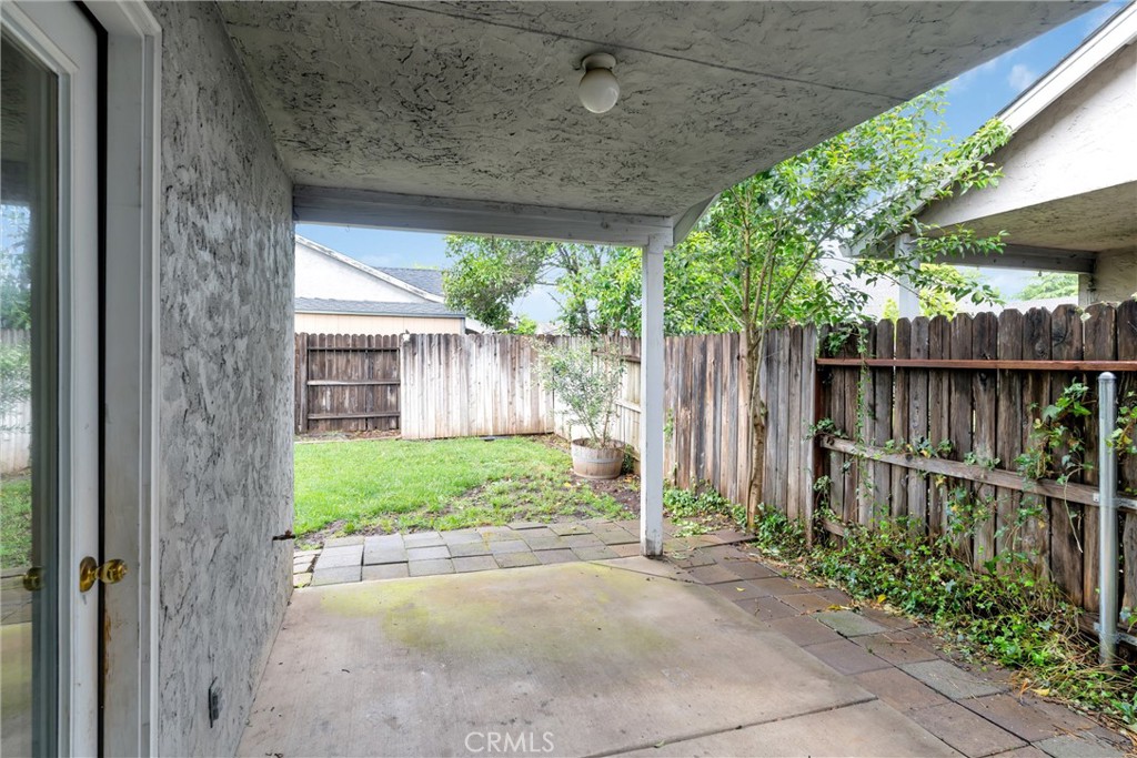 1017 Windsor Way Chico, CA 95926 - Photo 27 of 32