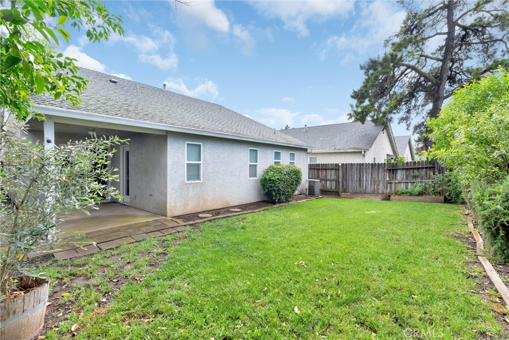 1017 Windsor Way Chico, CA 95926 - Photo 30 of 32