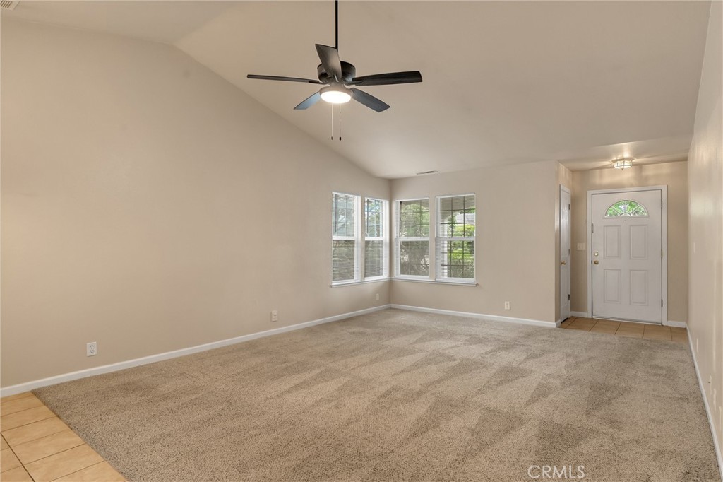 1017 Windsor Way Chico, CA 95926 - Photo 6 of 32