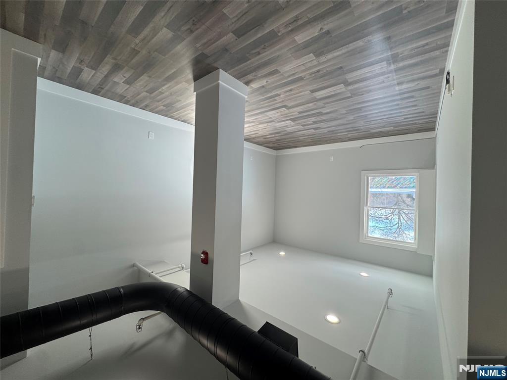 20 Chestnut Street, Unit APARTMENT #2 Tenafly, NJ 07670 - Photo 4 of 10