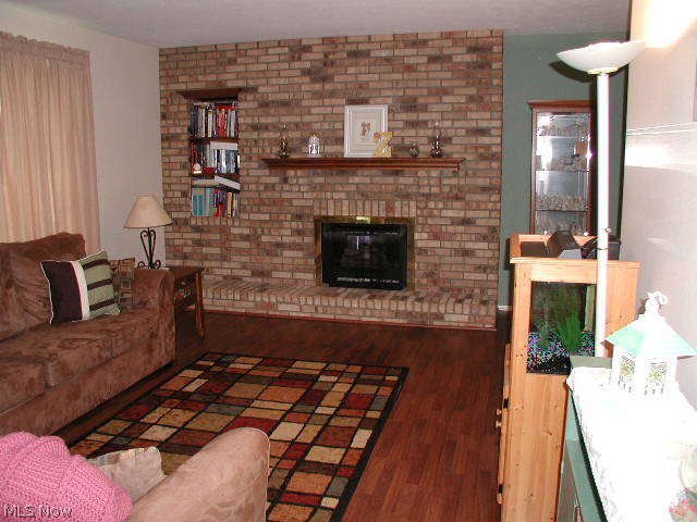 6460 Elmdale Road Cleveland, OH 44130 - Photo 4 of 25
