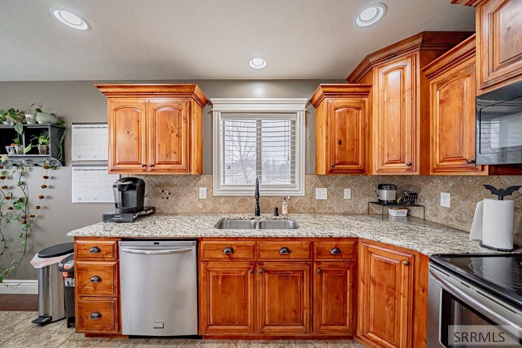4045 East 540 North Rigby, ID 83442 - Photo 12 of 52