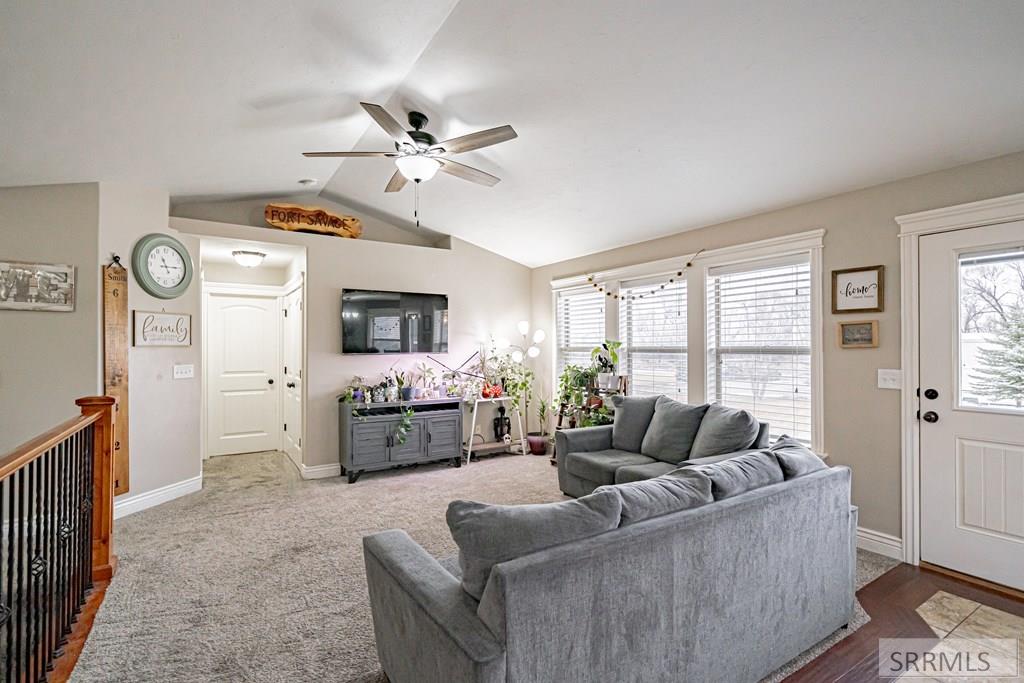 4045 East 540 North Rigby, ID 83442 - Photo 7 of 52