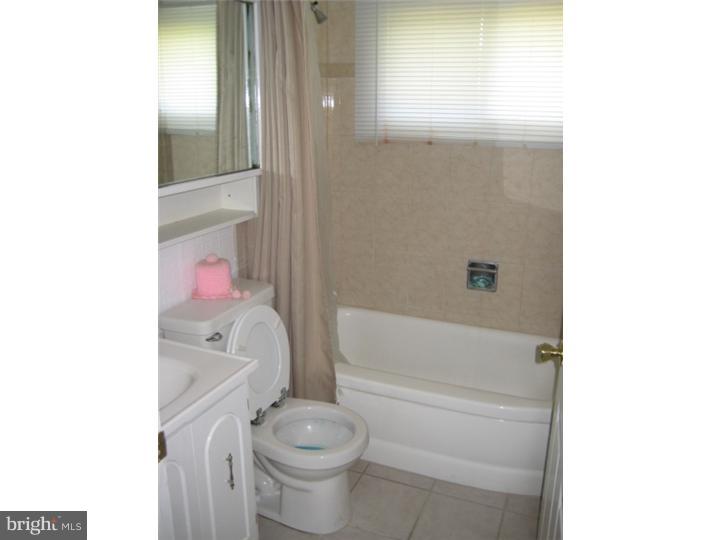 19 Quill Road Levittown, PA 19057 - Photo 4 of 7 Gallery Image 4