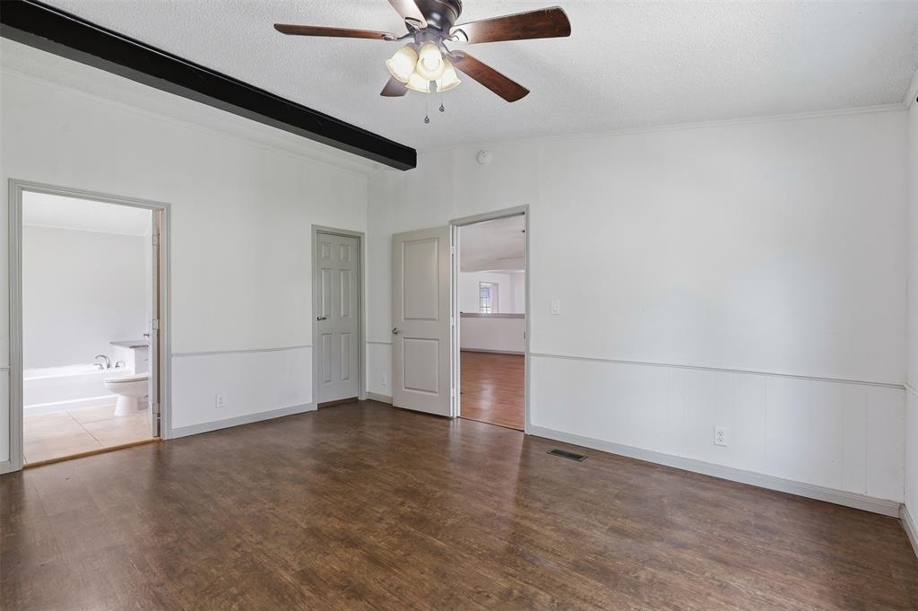 907 Quail Run Cleburne, TX 76031 - Photo 6 of 40