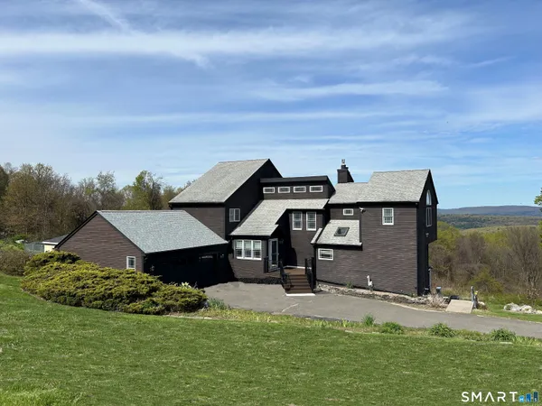 $1,125,000 | 86 Taine Mountain Road, Burlington, CT 06013