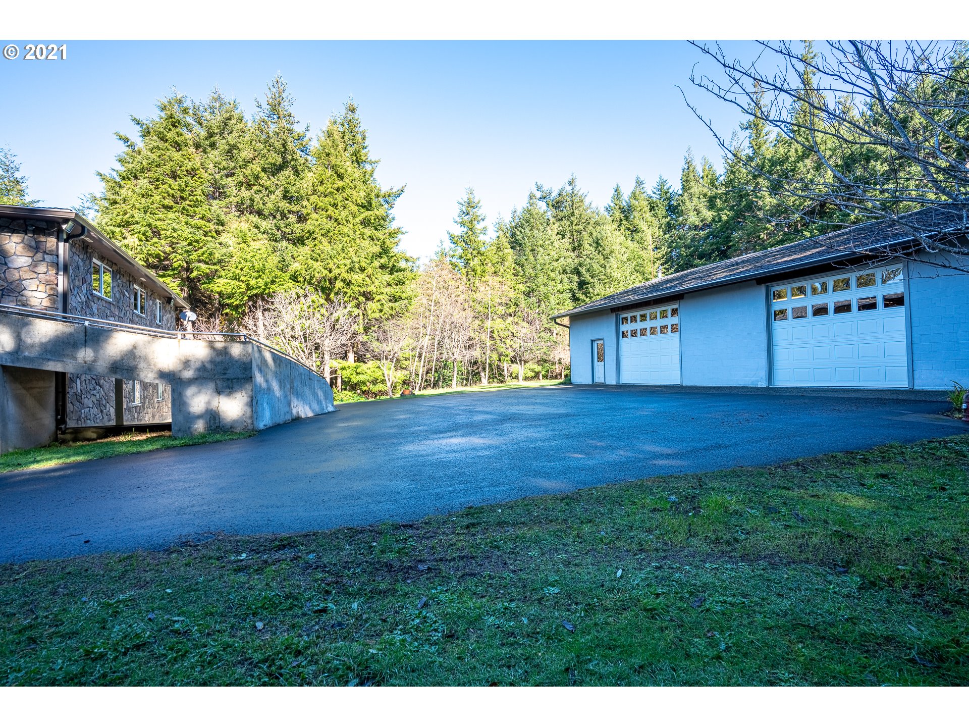 93335 Hubbard Creek Road Port Orford, OR 97465 - Photo 23 of 32 Gallery Image 23