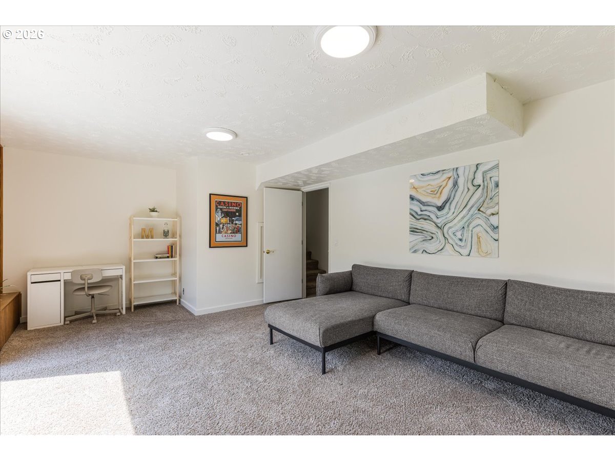 38830 Southwest Hartley Road Gaston, OR 97119 - Photo 23 of 34 Gallery Image 23
