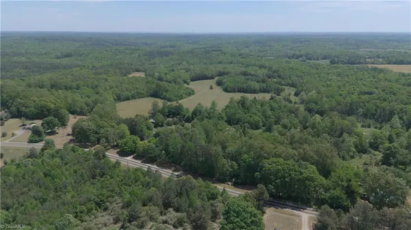 $47,900 | 9156 Highway 62, Milton, NC 27305