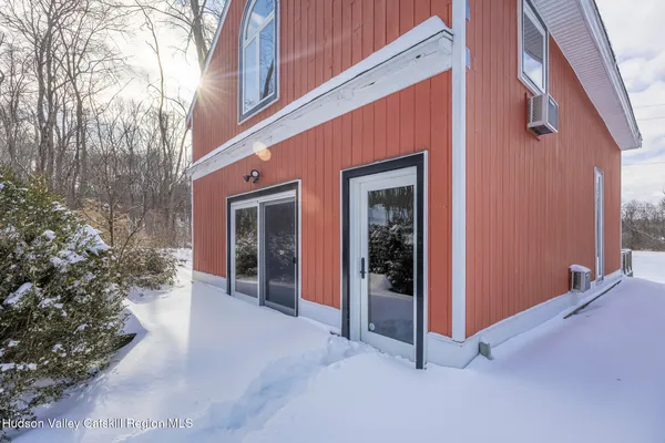 $3,500 | 2022 County Route 8, Elizaville, NY 12523