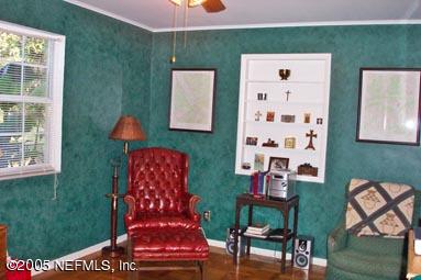 Bedroom office