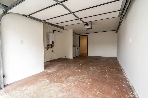 $2,100,000 | 3362 Bellota Way, Los Angeles, CA 90027