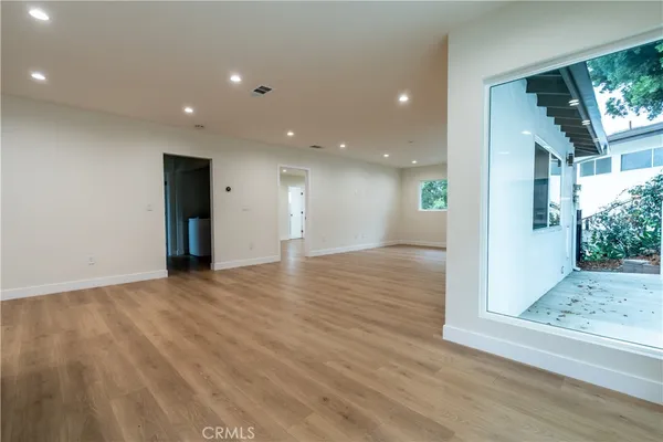 $2,100,000 | 3362 Bellota Way, Los Angeles, CA 90027