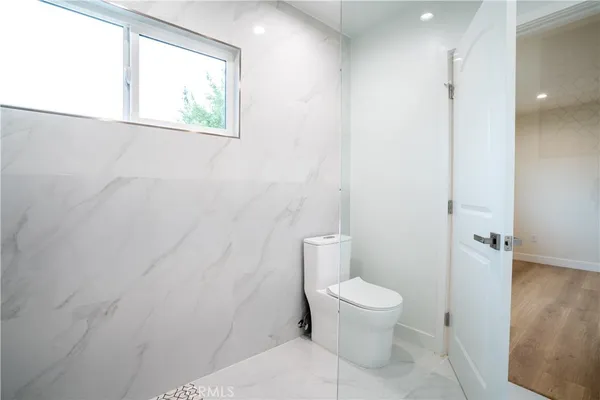 $2,100,000 | 3362 Bellota Way, Los Angeles, CA 90027