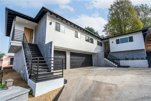 $2,100,000 | 3362 Bellota Way, Los Angeles, CA 90027