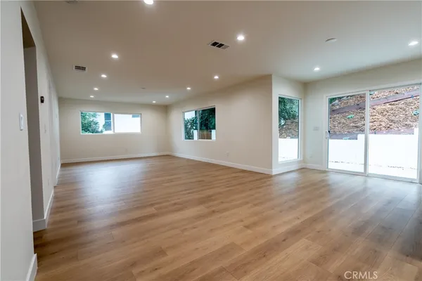 $2,100,000 | 3362 Bellota Way, Los Angeles, CA 90027