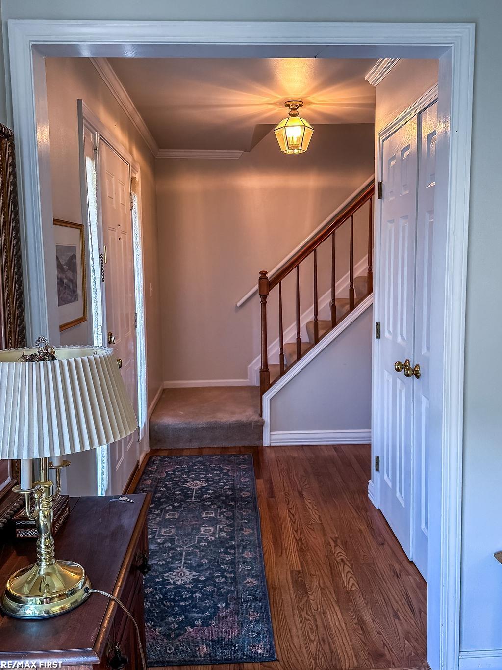 199 Saxon Court Rochester Hills, MI 48307 - Photo 3 of 28