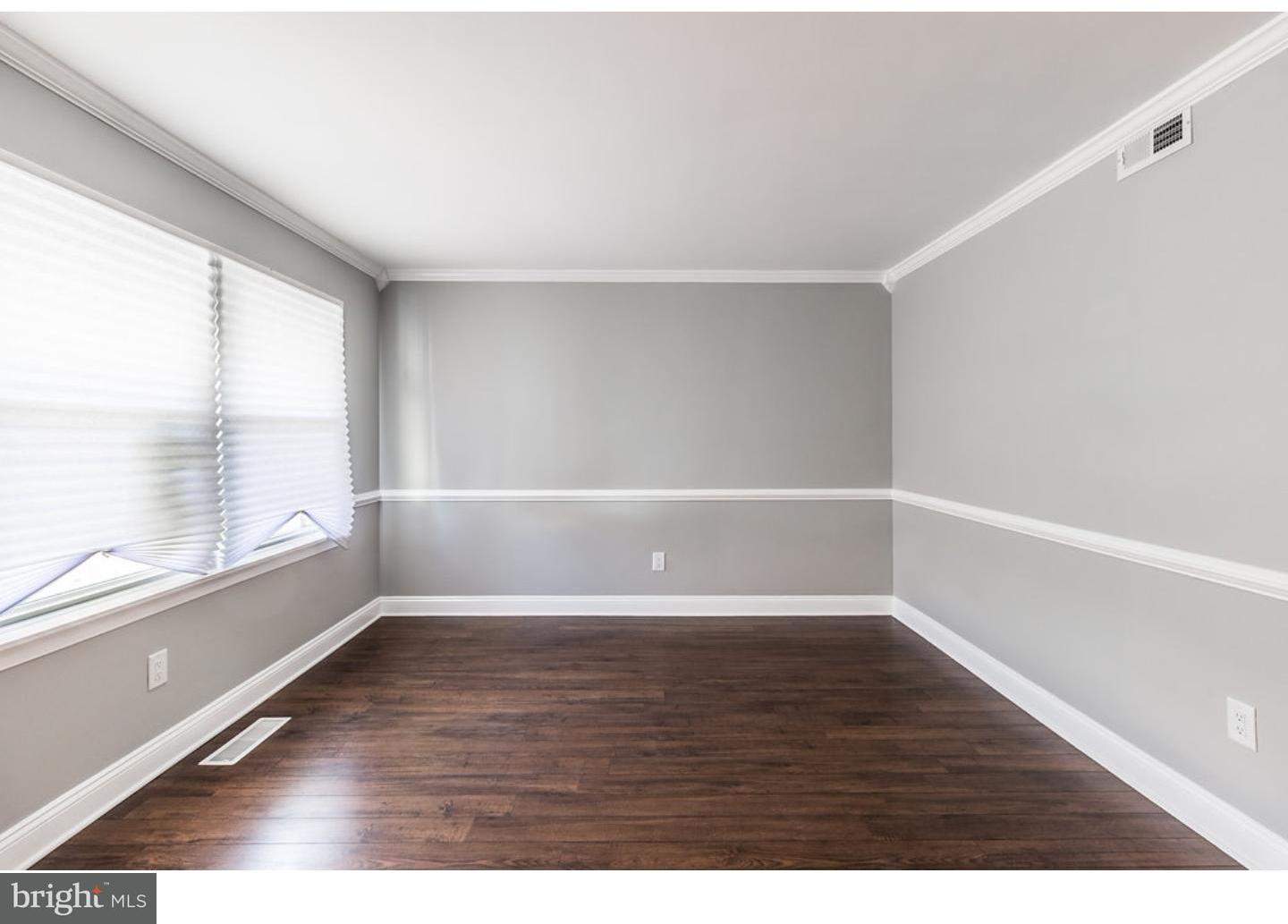 64 Rittenhouse Drive Willingboro, NJ 08046 - Photo 4 of 23 Living Room