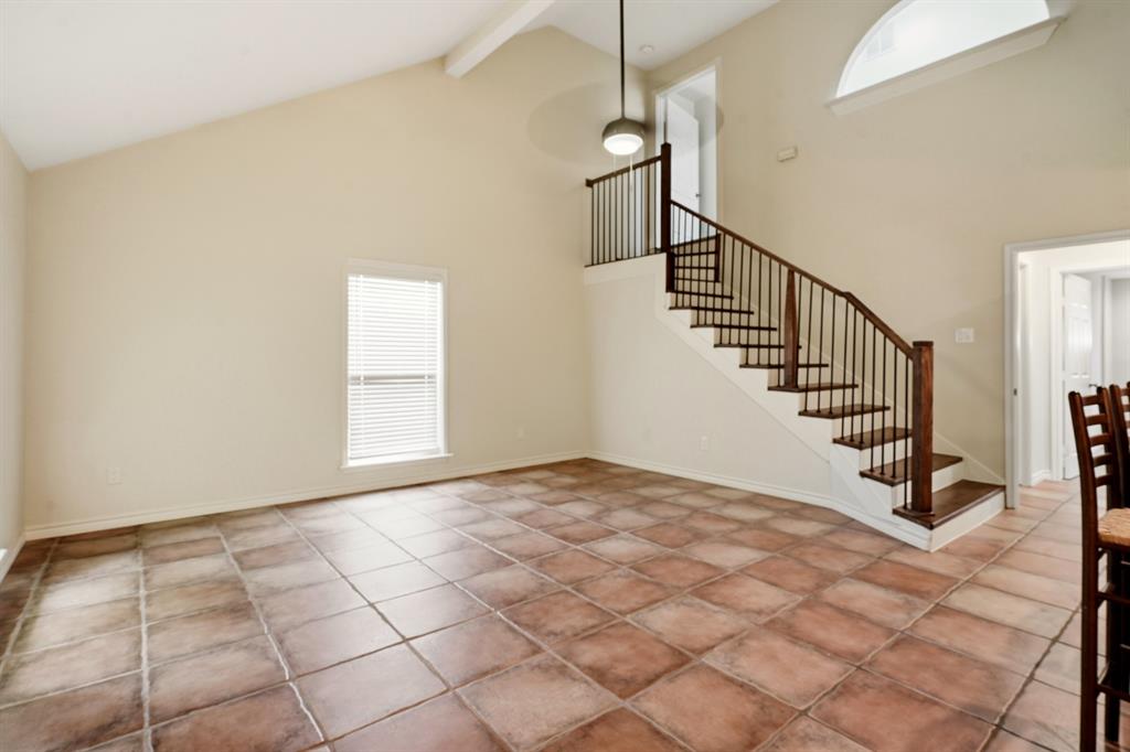 7354 Walling Lane Dallas, TX 75231 - Photo 4 of 28 a view of an entryway