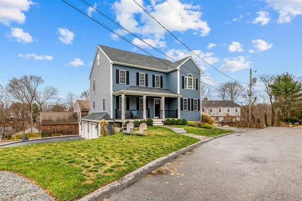 $825,000 | 6 Bishop Street, Plymouth, MA 02360