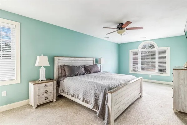 $825,000 | 6 Bishop Street, Plymouth, MA 02360