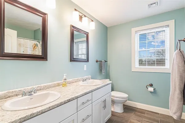 $825,000 | 6 Bishop Street, Plymouth, MA 02360