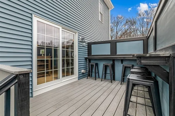 $825,000 | 6 Bishop Street, Plymouth, MA 02360