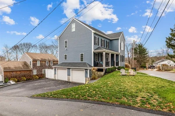 $825,000 | 6 Bishop Street, Plymouth, MA 02360