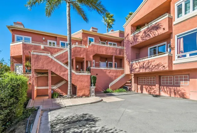 $829,900 | 2930 Columbia Street, Unit F, San Diego, CA 92103
