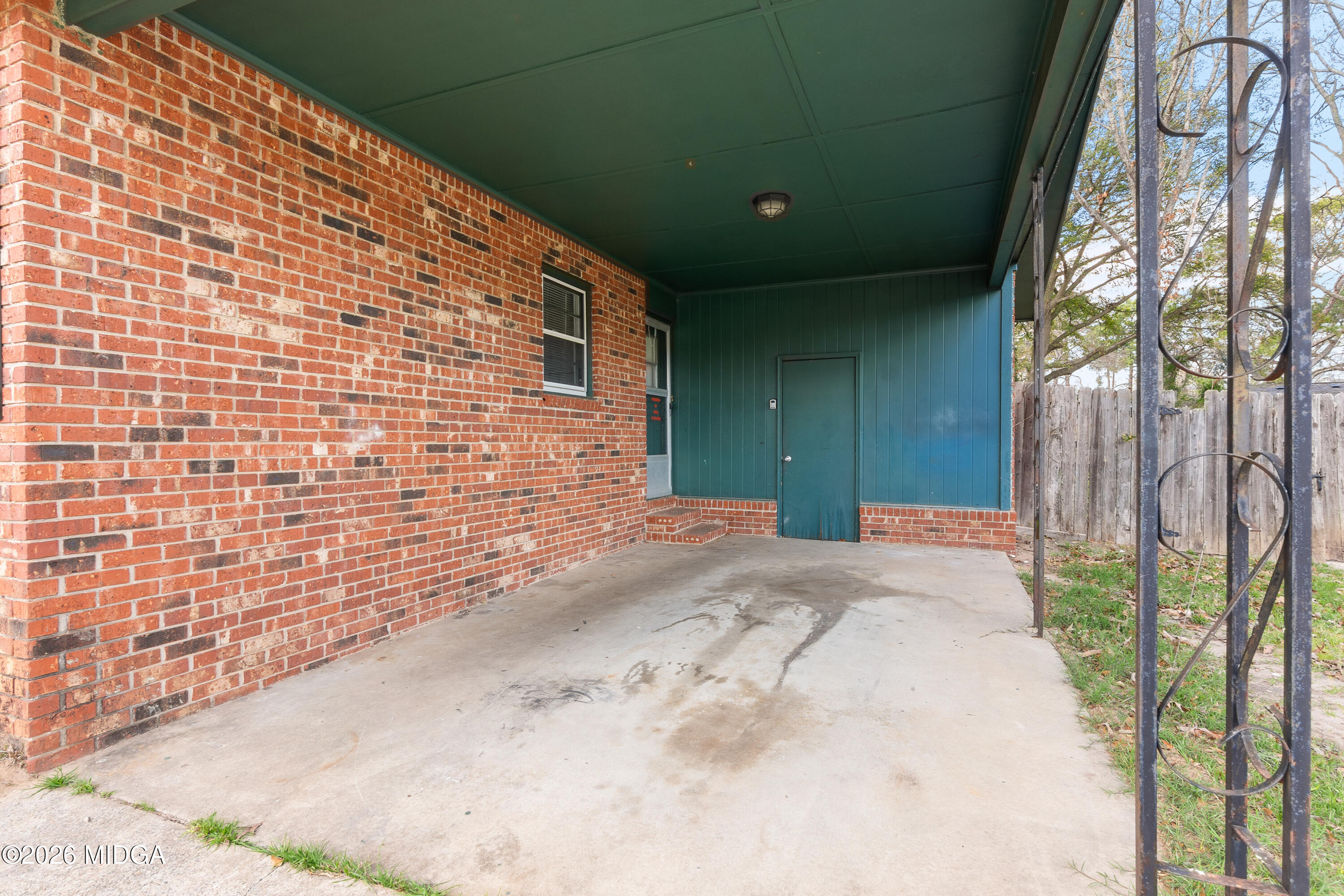 112 Athens Street Warner Robins, GA 31088 - Photo 37 of 42 a view of a backyard