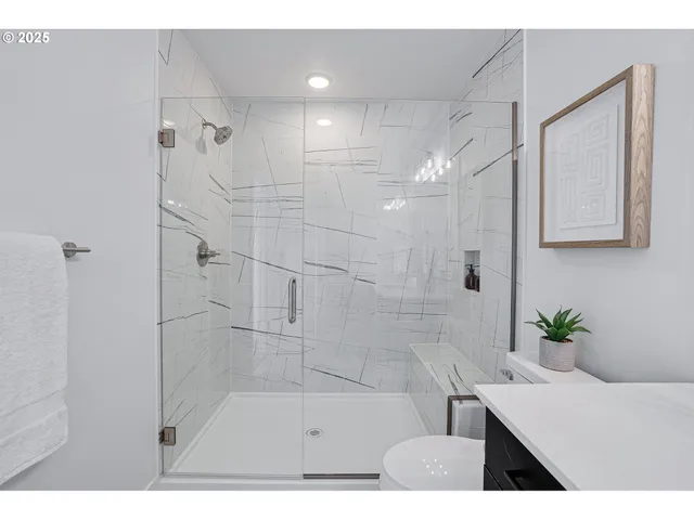 $689,900 | 7290 Southwest 13th Avenue, Portland, OR 97219