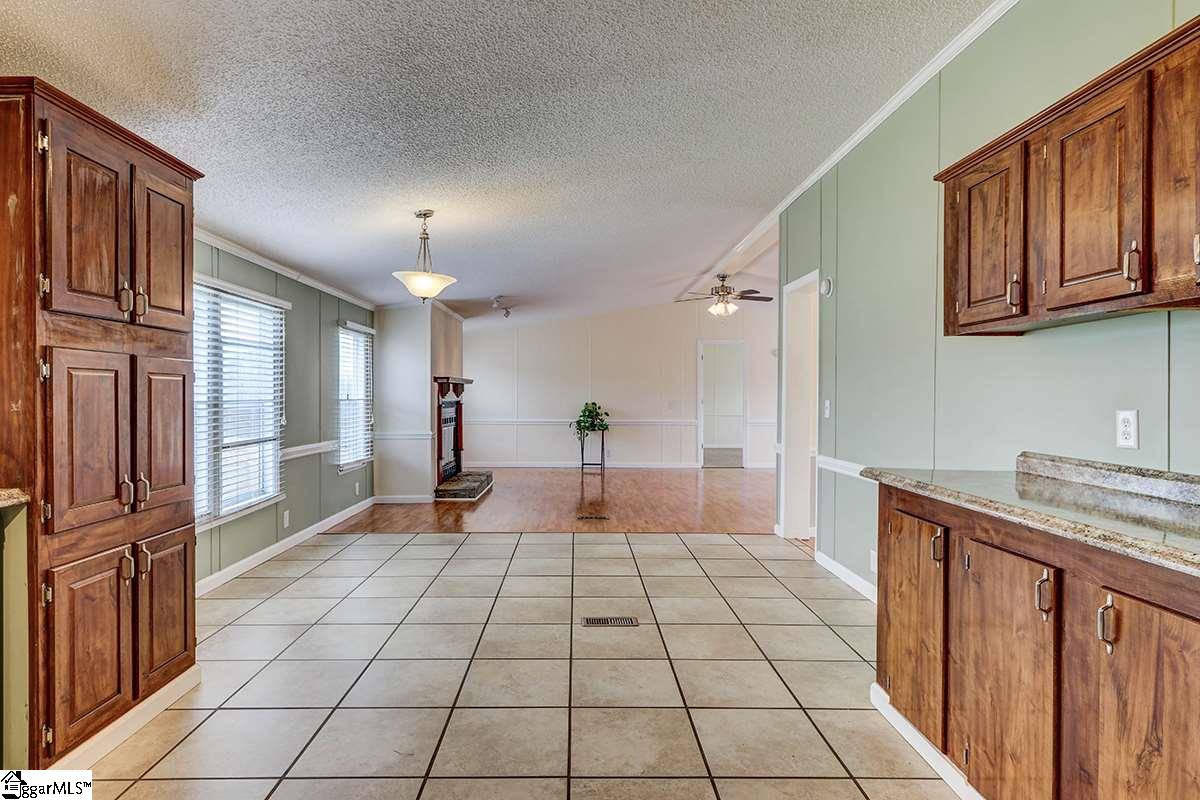 833 Amethyst Lane Inman, SC 29349 - Photo 10 of 34