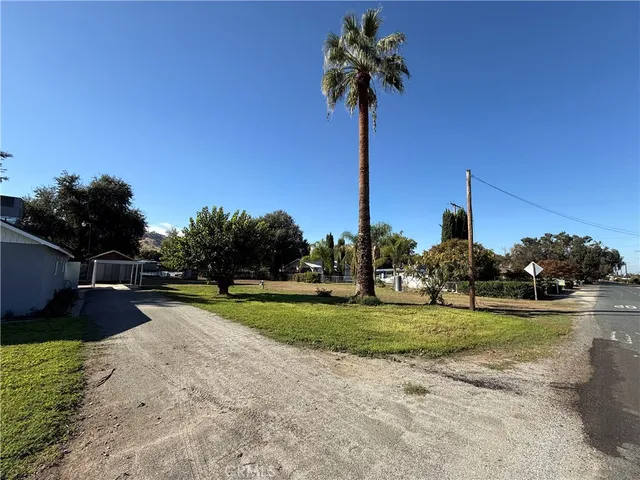 $469,000 | 24323 Ave 324, Woodlake, CA 93286