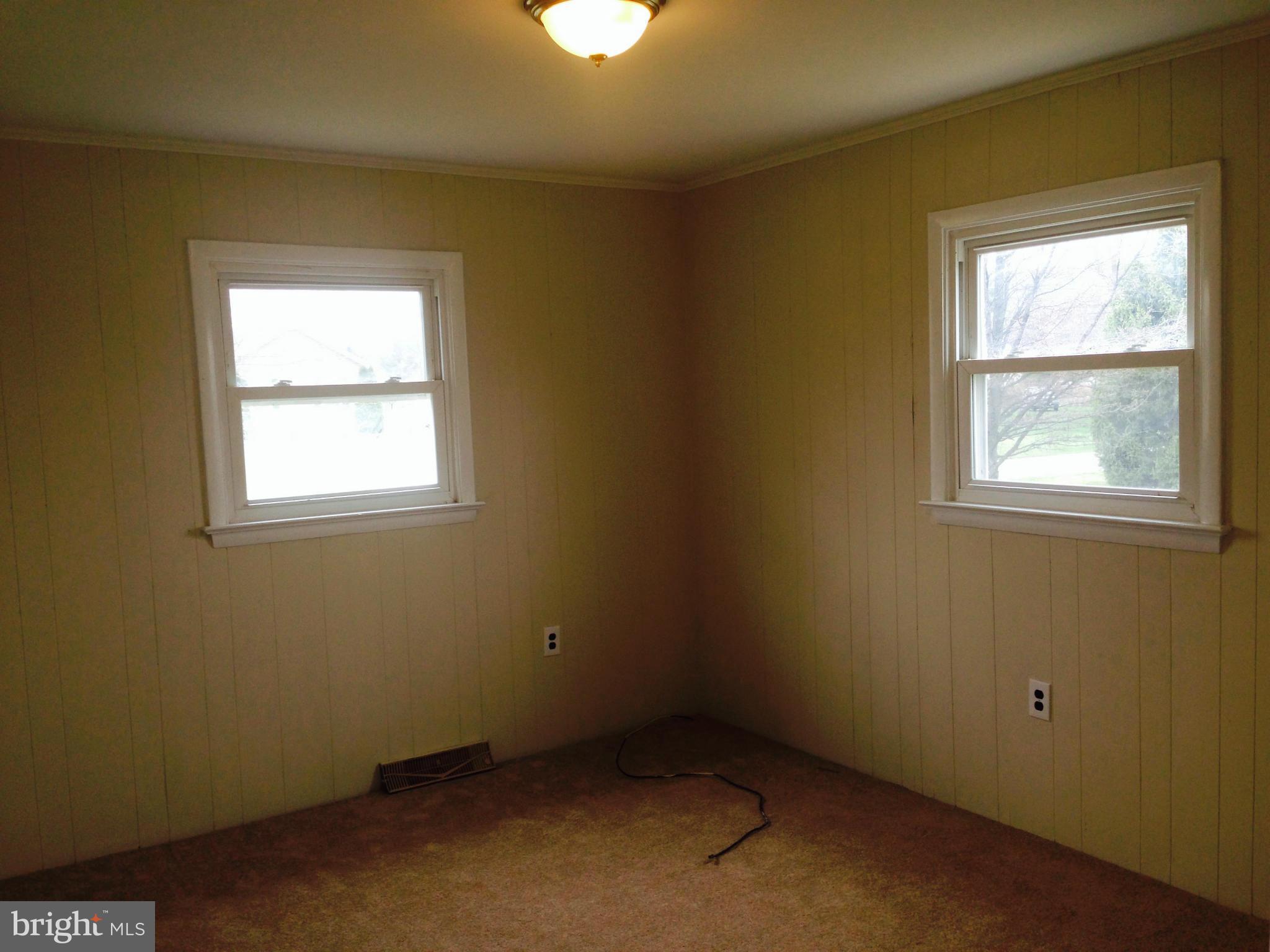 13831 Graceham Road Thurmont, MD 21788 - Photo 5 of 19 Bedroom