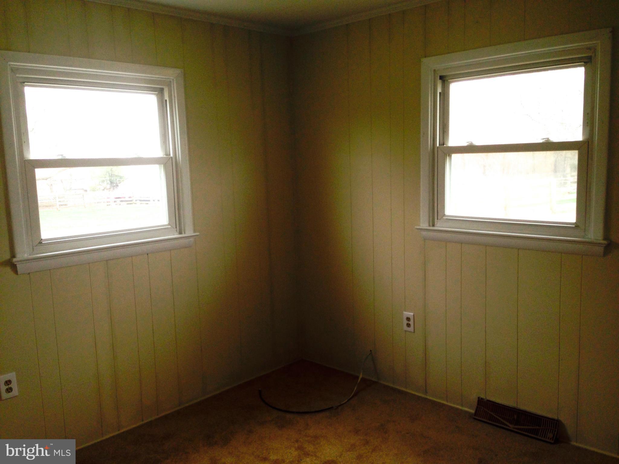 13831 Graceham Road Thurmont, MD 21788 - Photo 7 of 19 Bedroom