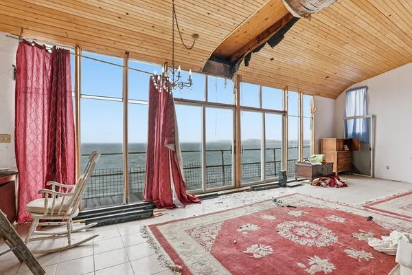 $1,785,000 | 201 Cliff Avenue, Winthrop, MA 02152