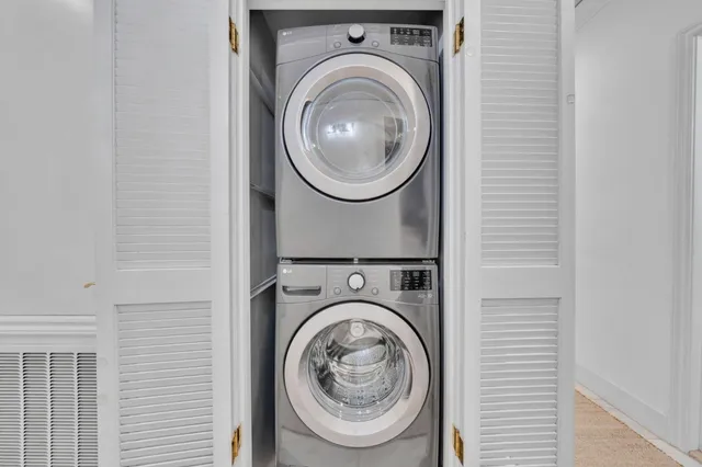 $1,264,000 | 153 North San Mateo Drive, Unit 106, San Mateo, CA 94401