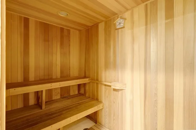 $1,264,000 | 153 North San Mateo Drive, Unit 106, San Mateo, CA 94401