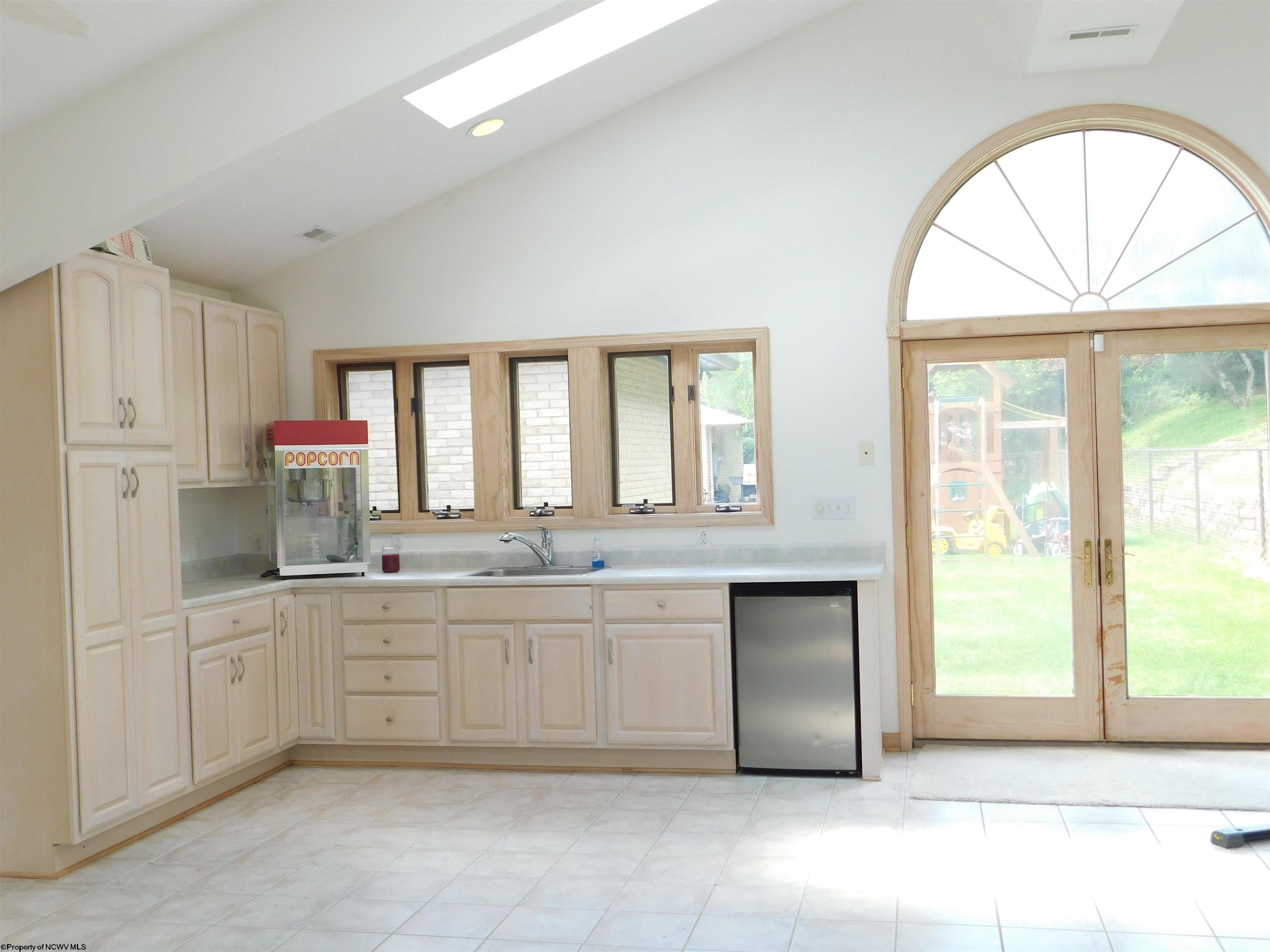 109 Emerson Road Clarksburg, WV 26301 - Photo 23 of 30 Gallery Image 23