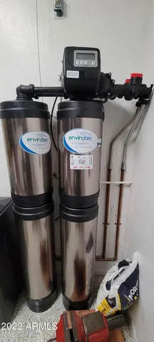 a picture of water heater with wooden floor