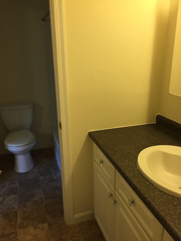 23 Constitution Way, Unit 23 Methuen, MA 01844 - Photo 6 of 7