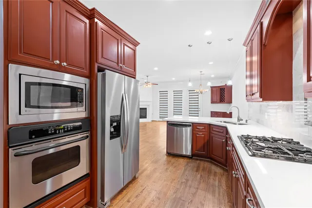 $3,400 | 3006 McCulloch Circle, Houston, TX 77056