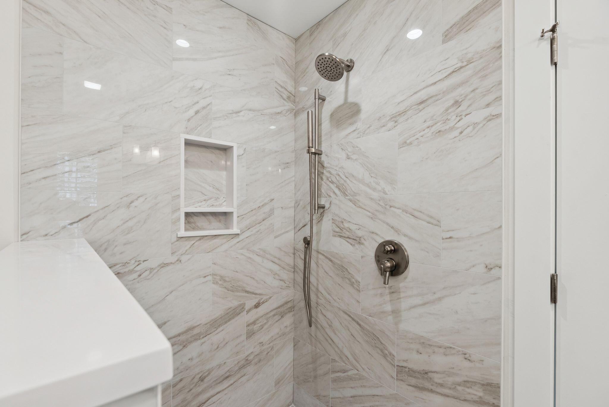 24 Rockfall Way, Unit L2 York, ME 03909 - Photo 14 of 26 37_DSC07386