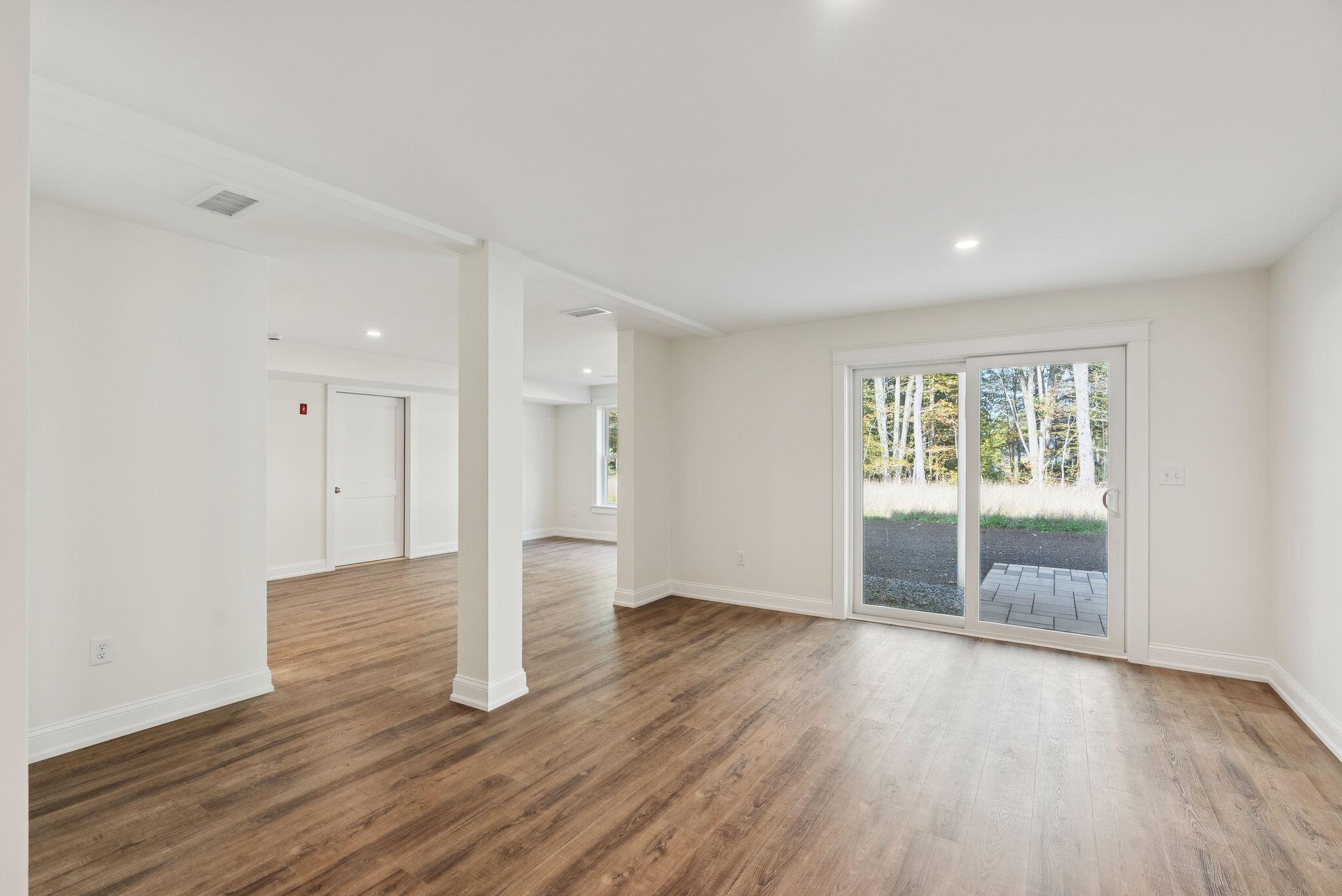 24 Rockfall Way, Unit L2 York, ME 03909 - Photo 20 of 26 44_DSC07421