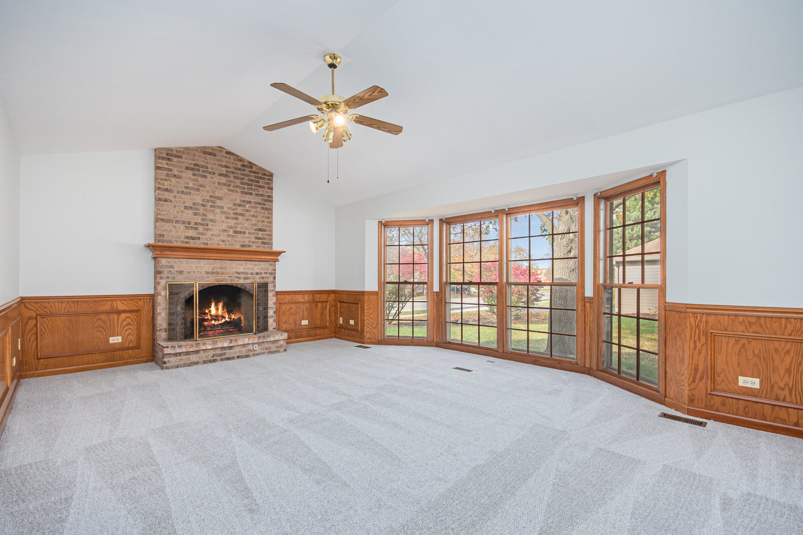 1763 Denison Road Naperville, IL 60565 - Photo 4 of 25